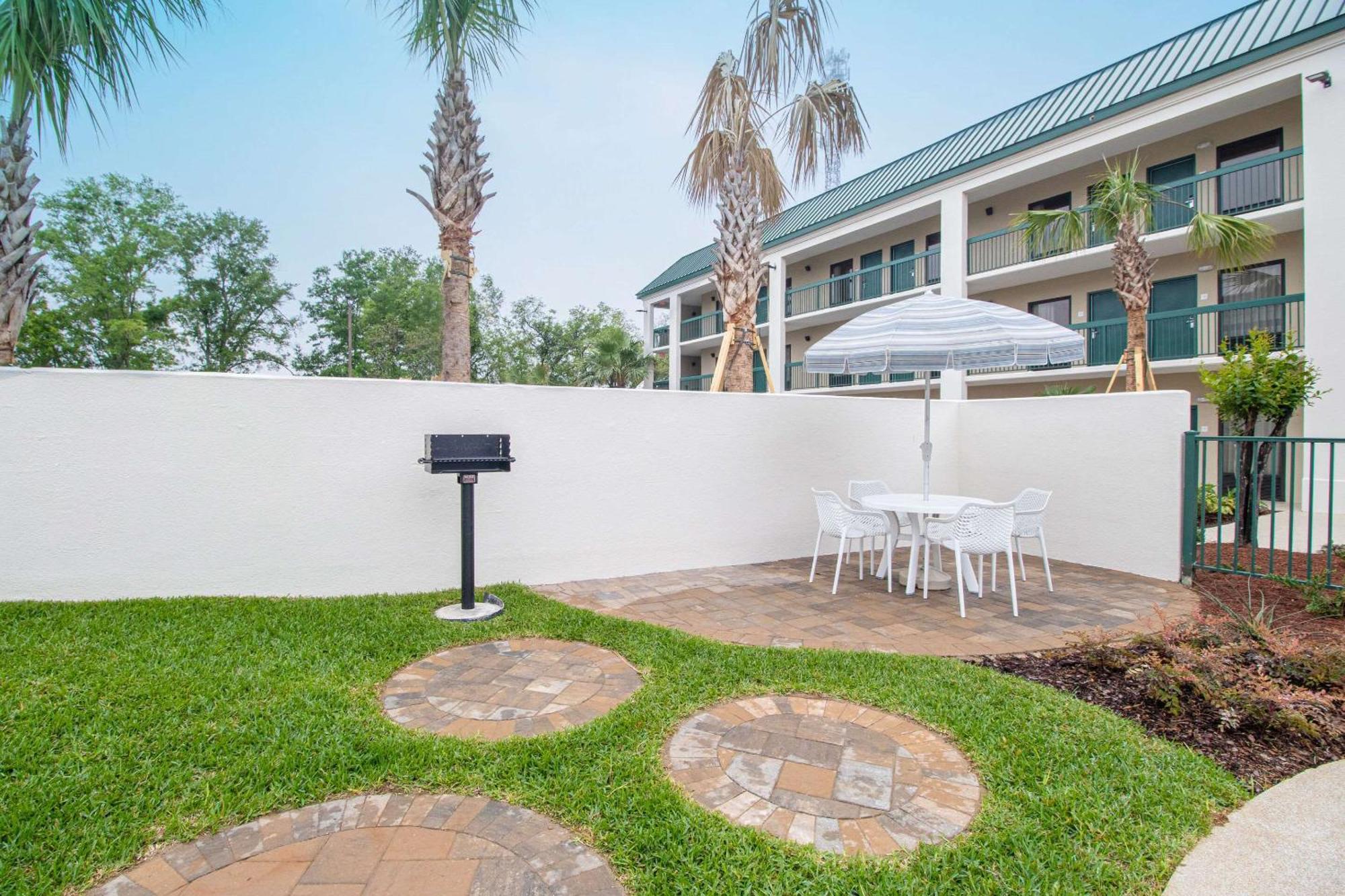Econo Lodge Inn & Suites Foley-North Gulf Shores Luaran gambar